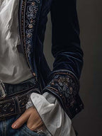 Atenea | Elegante chaqueta larga vintage bordada en azul marino