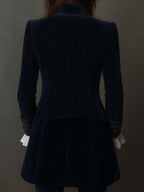 Atenea | Elegante chaqueta larga vintage bordada en azul marino