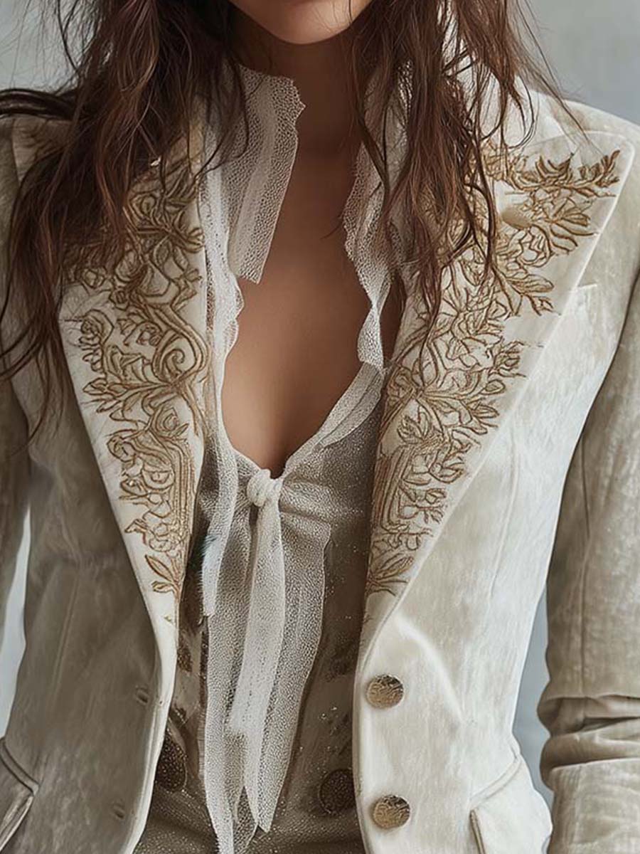 Constanza | Blazer elegante color marfil bordado estilo sastre