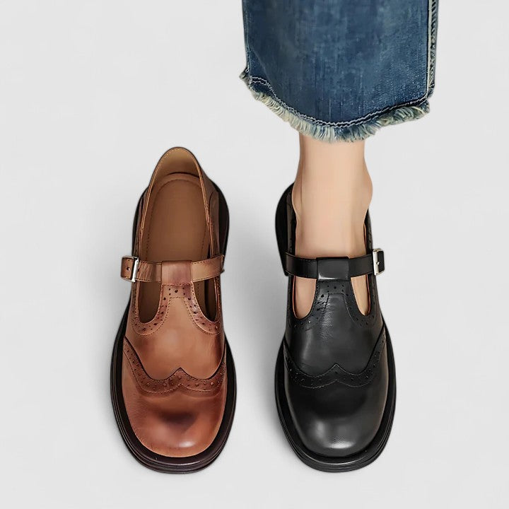 Mariela | Zapatos Oxford clásicos con tira y hebilla