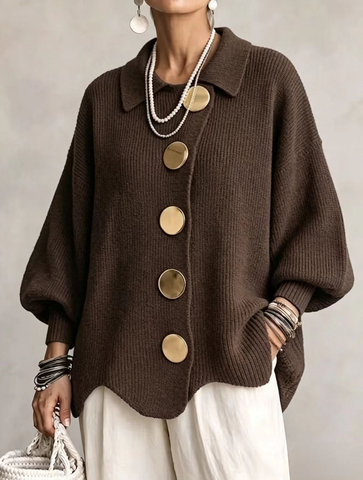 Victoria | Elegante cárdigan oversize con botones dorados efecto joya