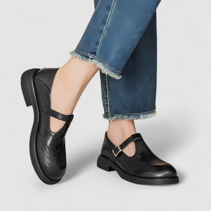 Mariela | Zapatos Oxford clásicos con tira y hebilla