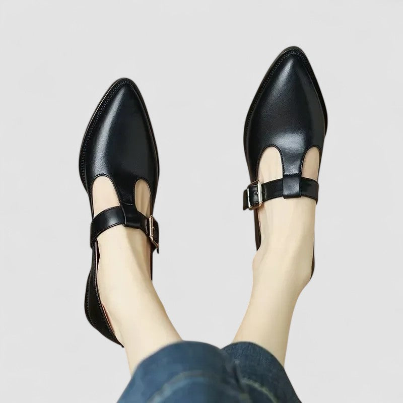 Paloma | Sandalias cerradas de tiras trenzadas