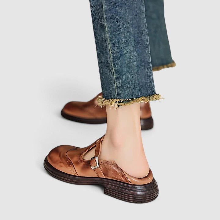 Mariela | Zapatos Oxford clásicos con tira y hebilla