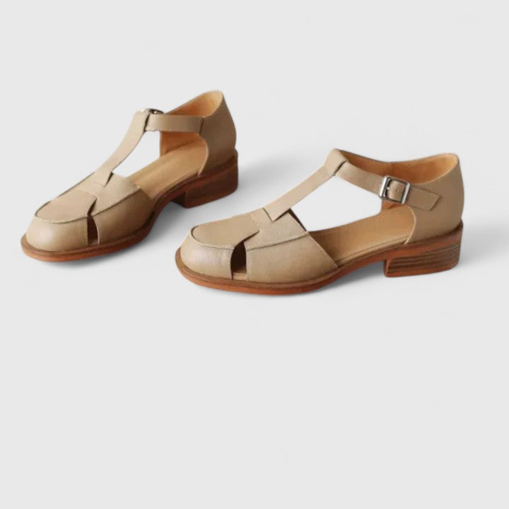 Manuela | Sandalias cerradas con correa en T