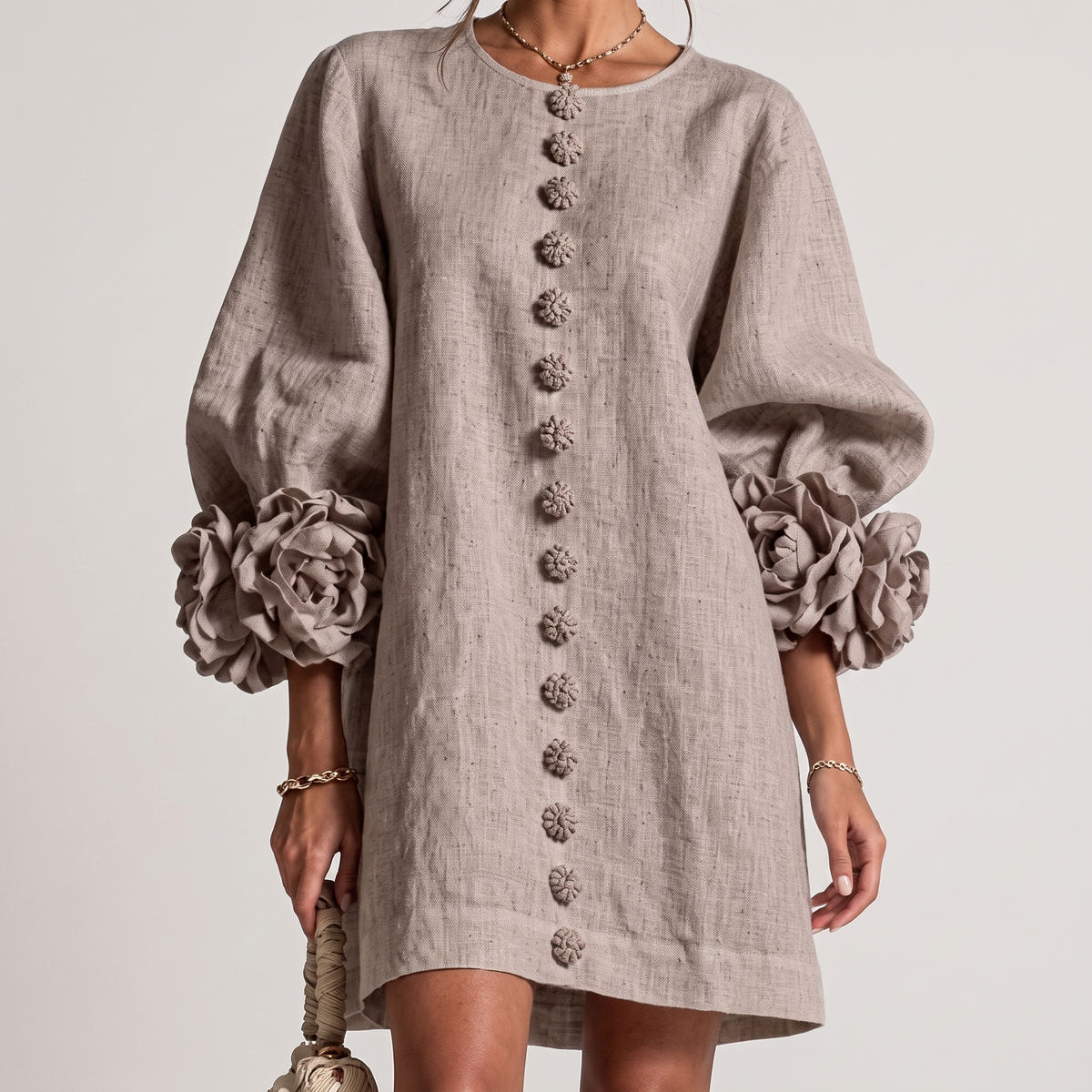Celia | Vestido floral con relieve texturizado